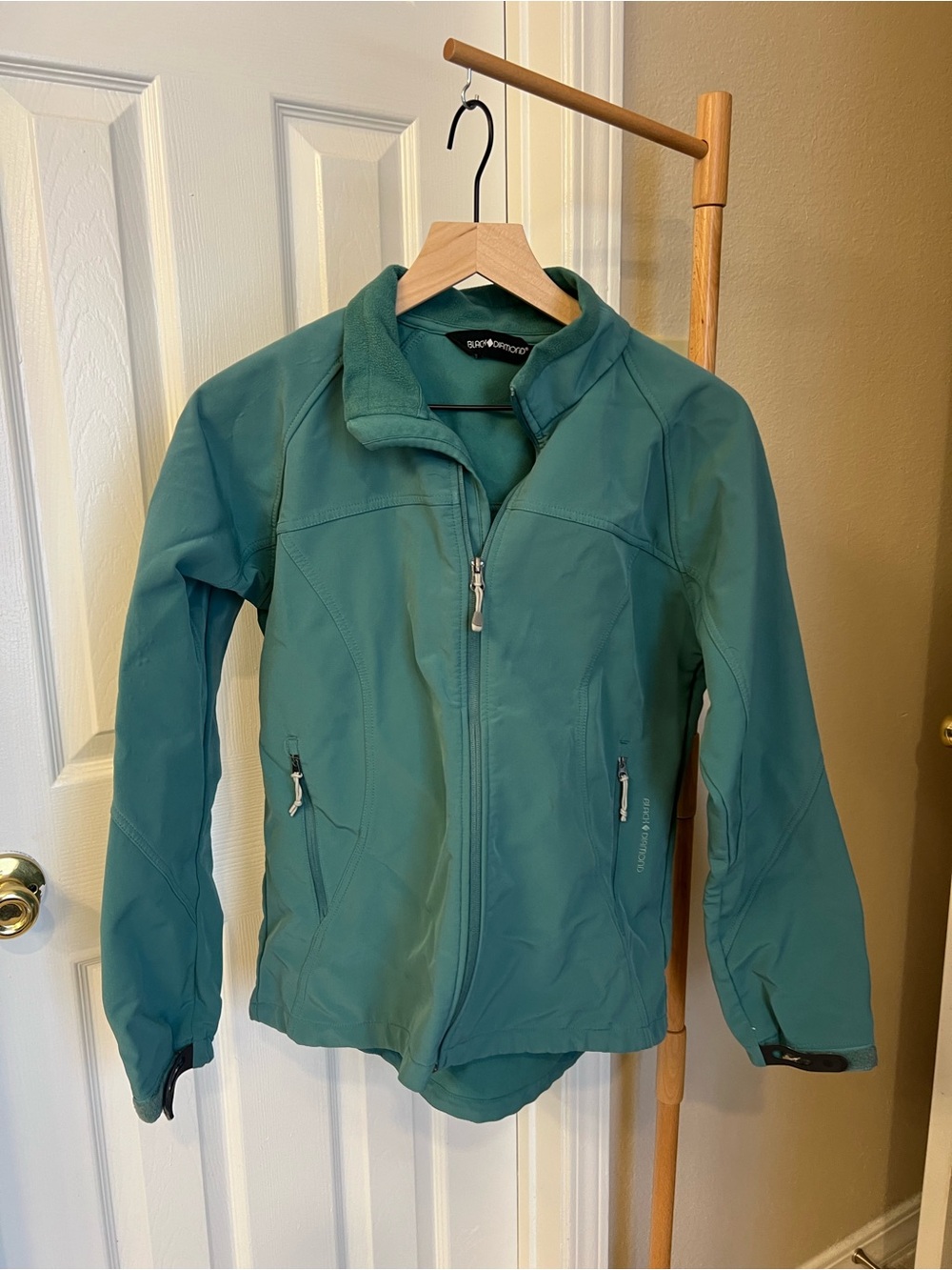 Black Diamond Women's Teal Softshell Utility Jacket